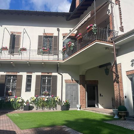 Villa Simona Malpensa Gallarate Eksteriør bilde