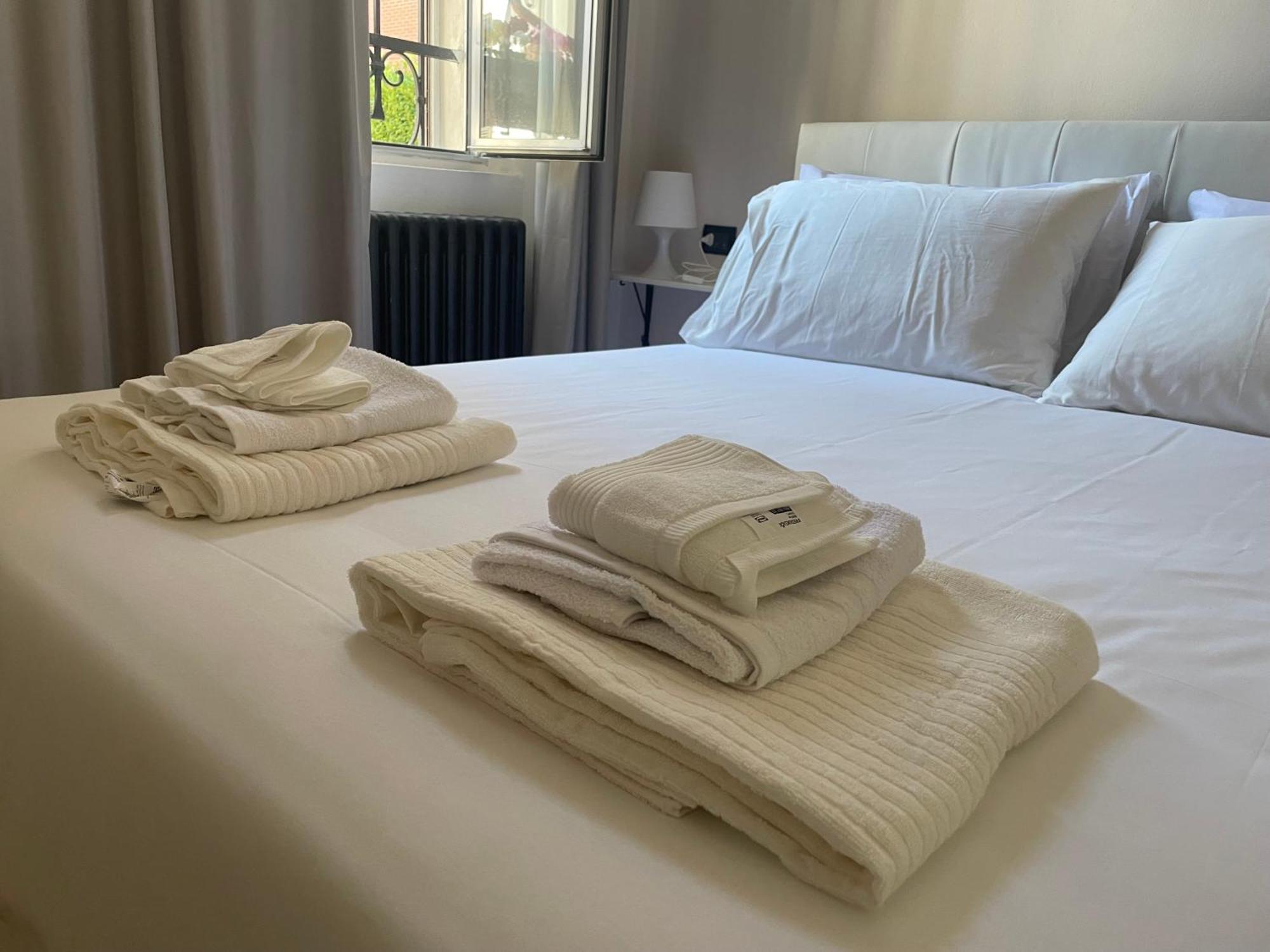 Villa Simona Malpensa Gallarate Eksteriør bilde