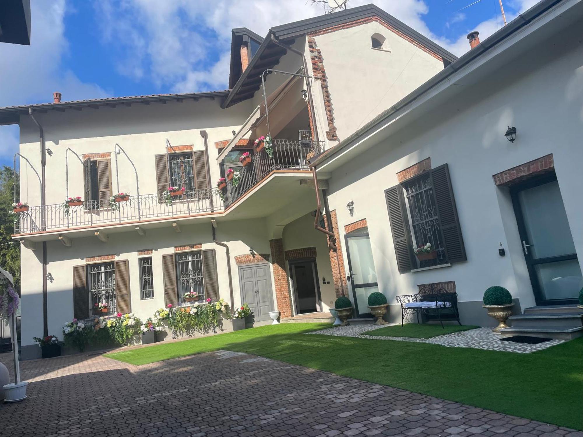 Villa Simona Malpensa Gallarate Eksteriør bilde